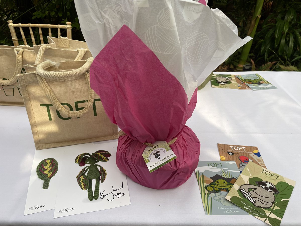 Lottie (@charlottem1536) on Twitter photo Not a bad place to spend a Friday- <a href="/kewgardens/">KewGardens</a> with <a href="/toft_uk/">Kerry Lord from TOFT</a> attending my first Toft Crochet Workshop- it was amazing ☀️🪴🧶 #Crochet #ToftCrochet Not a bad place to spend a Friday- <a href="/kewgardens/">KewGardens</a> with <a href="/toft_uk/">Kerry Lord from TOFT</a> attending my first Toft Crochet Workshop- it was amazing ☀️🪴🧶 #Crochet #ToftCrochet