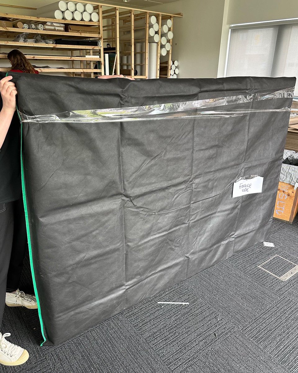 VanGoArtCourier's tweet photo. Last week we assisted @thetlcgroup in getting this lovely image from #kirstymitchellphotography to them. Not we’re they lovely to deal with but wrote a belter of a review. looking forward to assisting you. 
#art #artlogistics #artdelivery 
#arthandler #arthandlers 
#arthandling https://t.co/0B6NzuXJhS