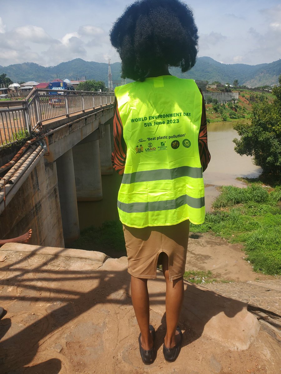 MOJCassell's tweet photo. #WorldEnvironmentDay Environment Protection Agency #SierraLeone #EPASL
#reporter @riseradiosl
#BeatPlasticPollution #EPA
#SaloneTwitter #fcc #TransformFreetown https://t.co/0WhaxqJrXk