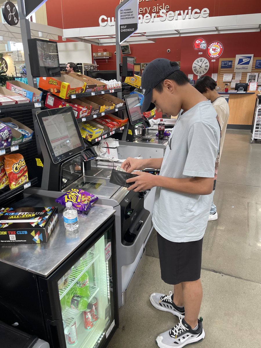 Christa Peck tweet media