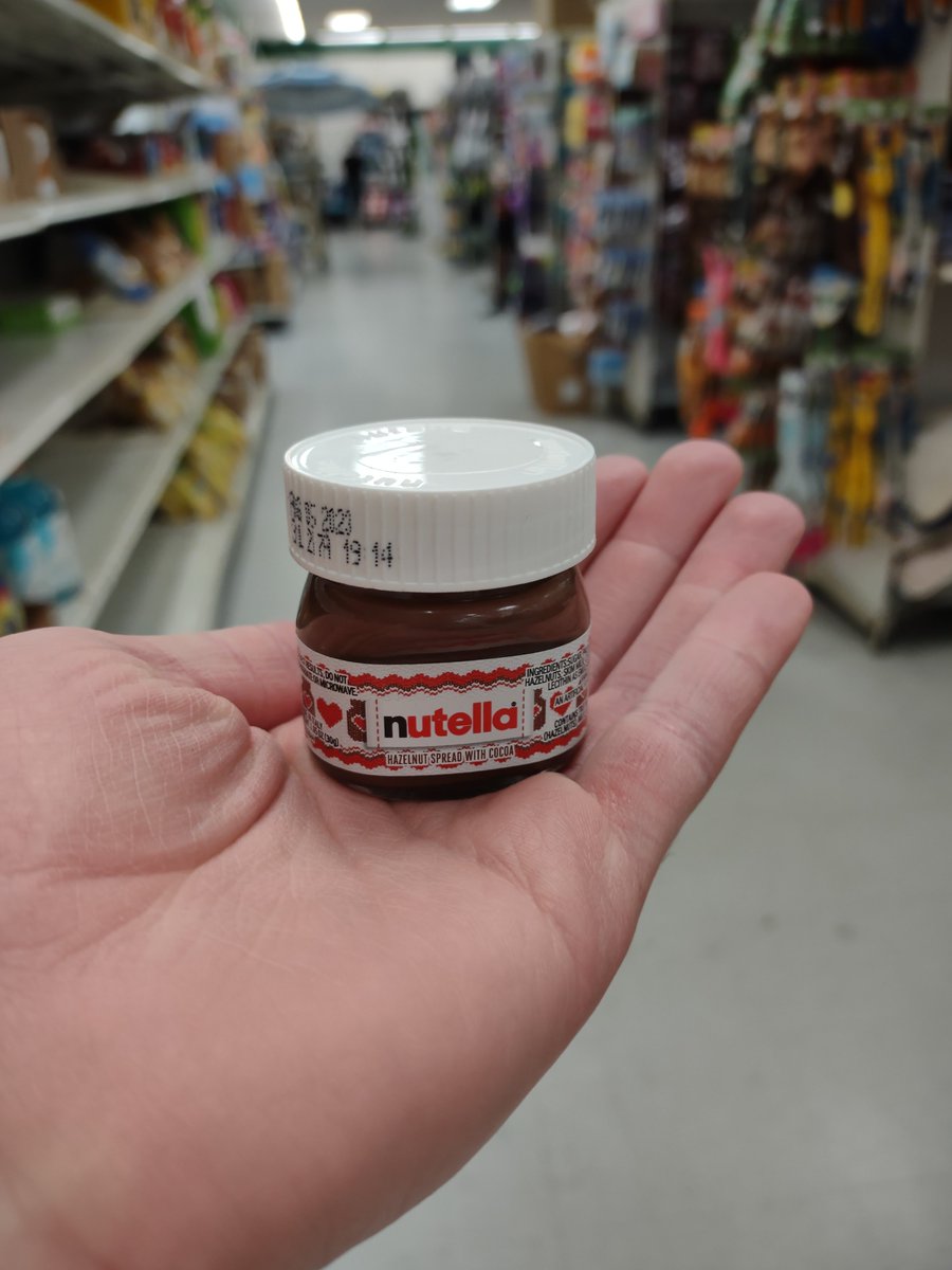 Ayo, bargain hunt back at it again with the tiny nutella