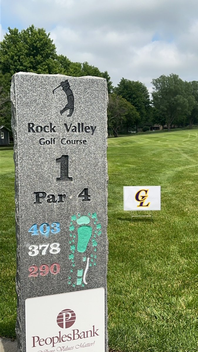 forewells's tweet photo. Only fitting @CentralLyon is on the #1 tee. Thanks for having us JFA &amp; @Jdewit81 .
@CWright314 @BenGerleman https://t.co/vK3cQyeOCP