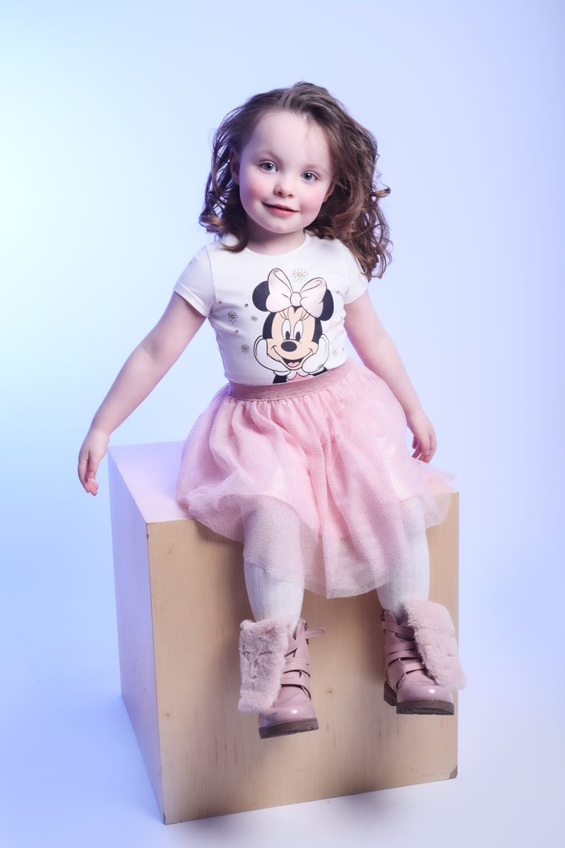 Charlotte_Ariya's tweet image. Minnie Mouse has got to be my favourite character in any @Disney film!

@littlebigdoor @DisneyAnimation #ChildModel #modeling