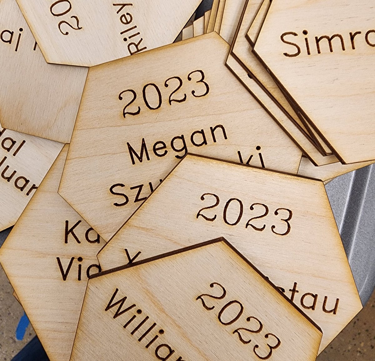 Engineering Pathway completers can come sign their hexagon before or after they go up on the wall! #celebrate 🎉