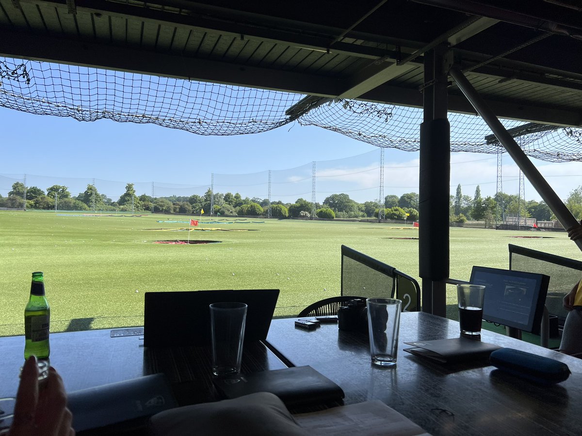 🎙️NEW PODCAST EPISODE🎙️

After Boston went 3-0 down to Miami in the ECF, Al Horford summoned his team to abandon the film &amp; go to TopGolf. They went onto win the next 3!

Today <a href="/TopgolfUK/">Topgolf UK</a> invited us down to record our pod! Hopefully 3 W’s incoming

Link 👇
open.spotify.com/episode/2p0iga…