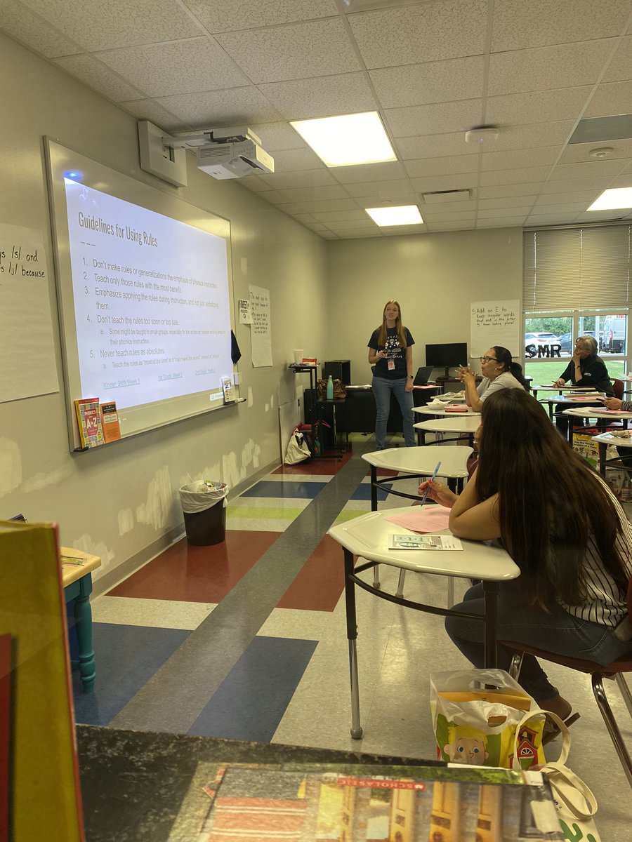 Session #5! We have mathematicians, phonic resources and phonic generalizations! 🌟 #PISDSLC2023
