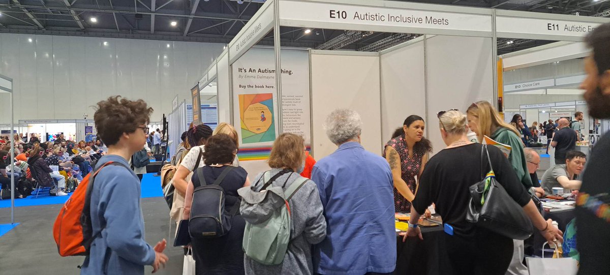 A very busy first day for AIM Director's William Vanderpuije, Jenny Payne and Emma Dalmayne at The Autism Show Excel London! We saw Autistic Not Weird with his Underdogs books :) 
#autisticadults  #autistickids #autisticteens #parentsofautistickids 
autisticinclusivemeets.org