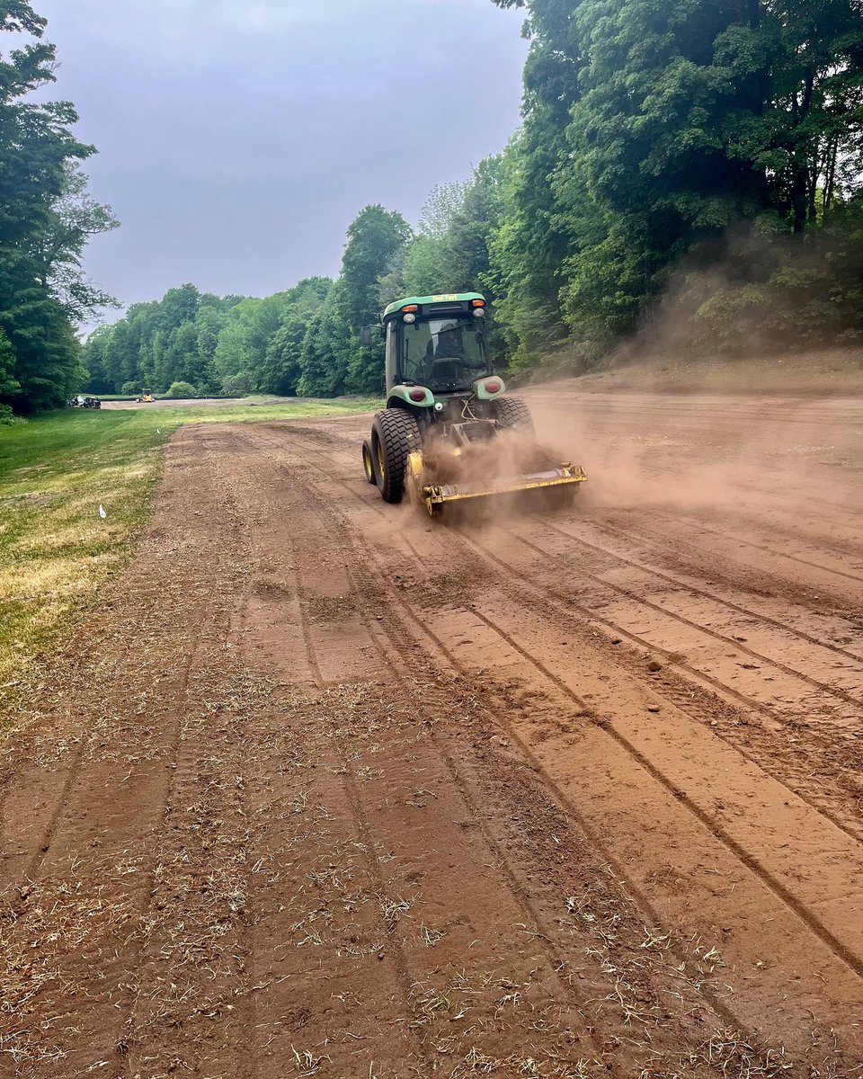 We are thrilled to announce the beginning of the restoration of our Valley Golf Course to 18 holes under the direction of Superintendent Chris Goodman from our sister property, Muskoka Bay Resort. We plan to fully open with 18 holes next season.