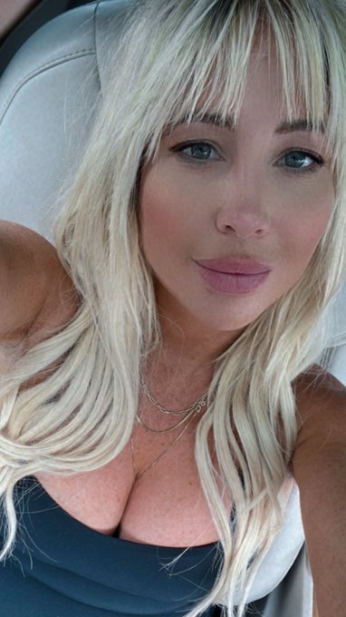 Tonight I get to hang out with @kennajames21 🔥🔥🔥 only on https://t.co/4zh7b5JH14 RT https://t.co/Lhf<a class="tags" href="/tag/kennajames21">@kennajames21</a><a href="/tag/reigndeer"class="tags"><span>#reigndeer</span></a>