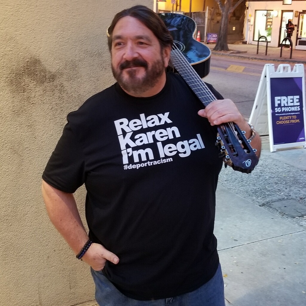 SUNDAY BRUNCH WITH LIVE MUSIC! ...