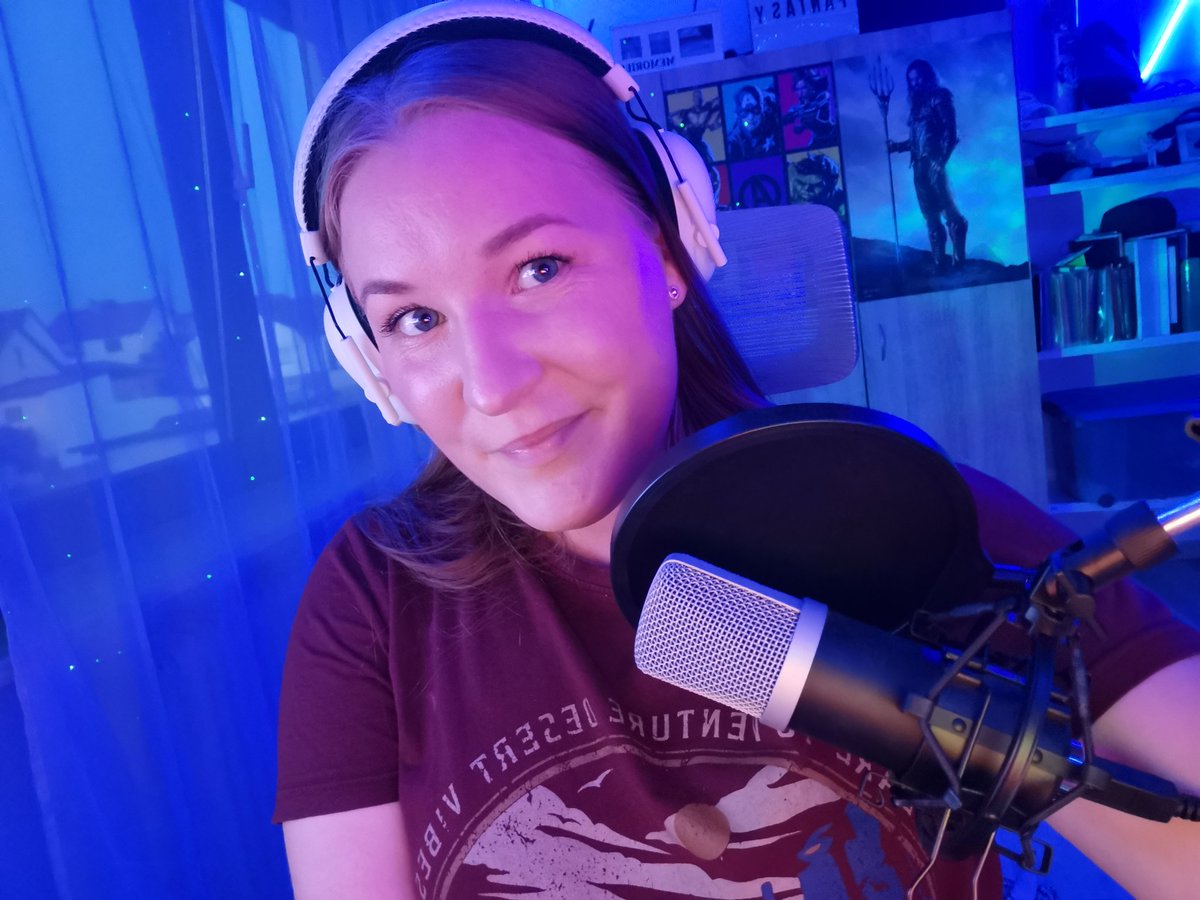 Fanta Fridays! Playing new fortnite season today😋😁 I'm live now -> twitch.tv/FantasyNr1 !!! 😍 #twitch #fortnite #playing #friday #fridaynight #supportstream #live #letsgo #happy #hello #friday #SupportSmallStreamers #streaming #live #hello #happyfriday #twitchtv