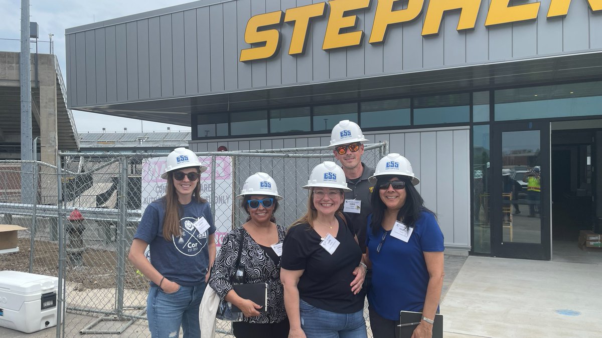 MissouriChamber's tweet photo. That’s a wrap on #ShowMeCareers Columbia!

Thanks to @veteransunited, @muhealth, @EquipmentShare, American Outdoor Brands, @moberlyareaco @MACC1927, @QuesTec_Mech, and @ESS_emerysapp for opening your doors to Columbia teachers and counselors.

@COMOChamber @MOEducation https://t.co/Fgjo4QpVVq