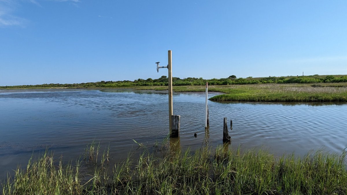 On Thursday June 8th, 2023, CBI AI2ES UGRA Cliff Ehrke got to test his design for holding a Hohonu water level sensor in Calhoun County. Some of the coastal roads get flooded and the sensor will help monitor flooding and build an AI predictive model. #AI2ES #CBIAI2ES #TAMUCC