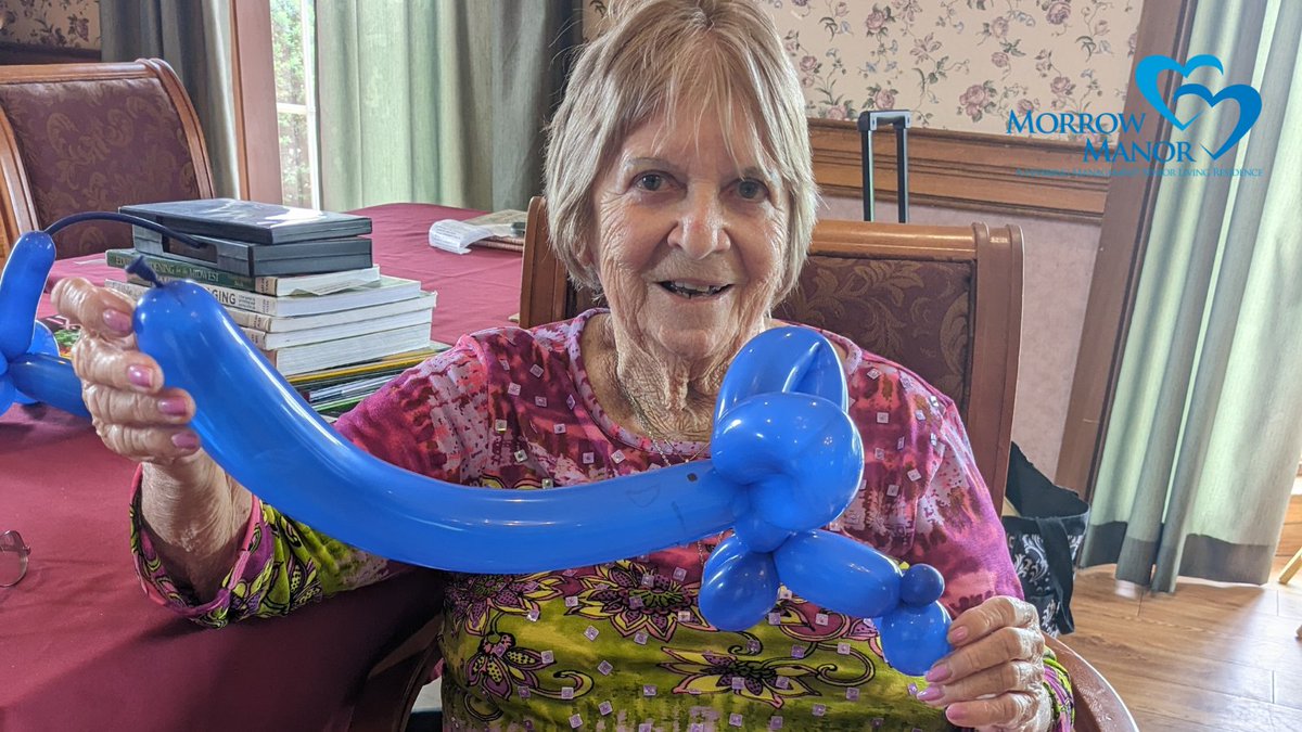 Our #friends at the Selover #PublicLibrary came to #visit us and made some #balloonanimals for the #residents! It made our day, and we can't wait for them to visit us again soon. 🤗 #ohio #nursingcenter #healthcare #nursing #health #care #carecenter