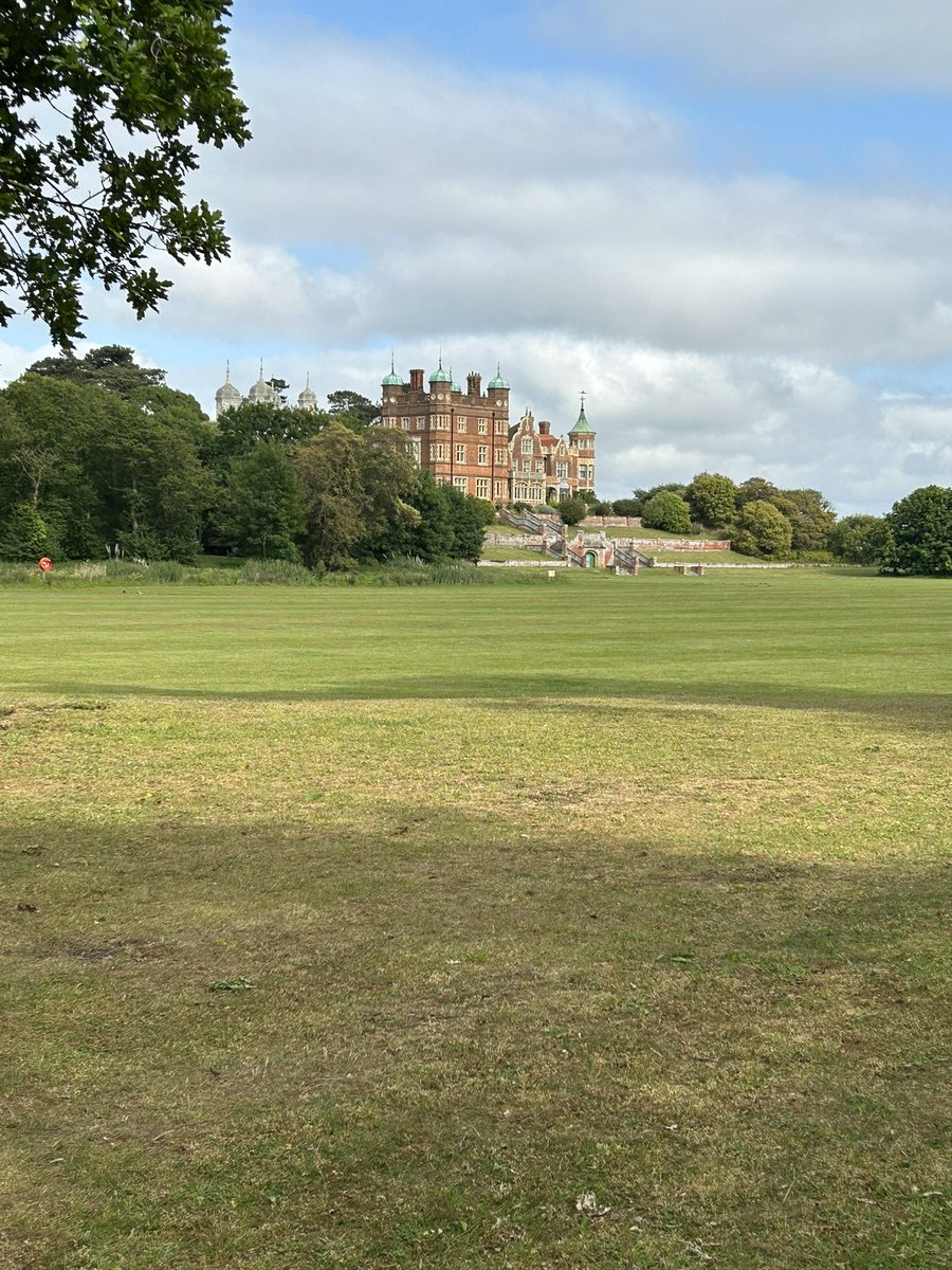 ChristaOsman87's tweet photo. Yr6 Residential… completed it ✔️ 
A great experience as a trainee. It’s exhausting but rewarding. I loved seeing the children push themselves to try new things. Can’t wait for next year 😊

#residential #pgl #traineeteacher https://t.co/EamWrJxOS0