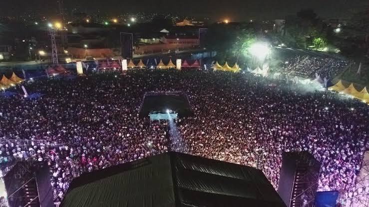 Sports_Goddess_'s tweet photo. King Of The East 👑 fills Cricket Oval...👏👏
Congs #UncleP 🤝🤝
#LoveFest
#CricketOval 
@pallasomusic https://t.co/4TZzDFBf8T