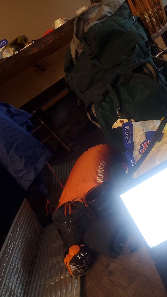 605MrsMueller's tweet image. And, Day 7 of my first year as an #APLit reader features my backpacking gear. I will be heading out for a few days in the mountains after the last essay is scored. #aplitchat
