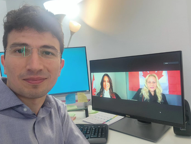 AI_SimCentre's tweet photo. @AI_SimCentre congratulates Dr. Recai Yilmaz for becoming a Canadian Citizen. 

Canada has provided the opportunity, but Recai has provided the hard work, focus and dedication to make Canada a better place for all of us.

Congratulations again to you and your family. https://t.co/f1Nyxt1lcW