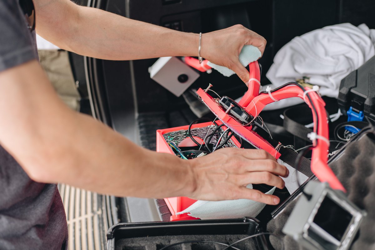 OWLIntegrations's tweet image. 🚀 Liftoff! PINKEY1 soared into the skies and was successfully retrieved. This trusty SpaceDuck played a crucial role in establishing a successful connectivity link between our ground stations. #SpaceDucks #OWL #LoRa