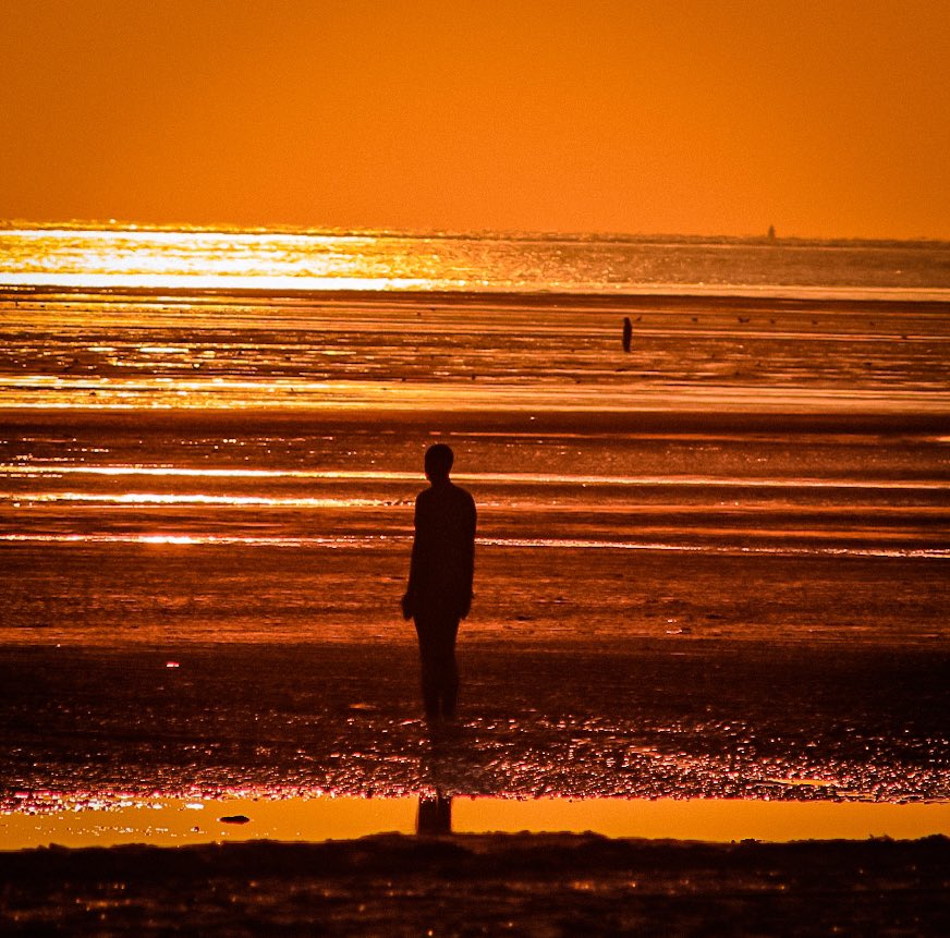 @IronMenCrosby at Sunset ☀️📸

#Photography #Photo #Liverpool #LifeInPhotos #JenMercer #Camera #Canon #LiverpoolPhotography #ironmen #crosby #crosbybeach #sunset #liverpoolsunsets #photosofliverpool #ironmencrosby