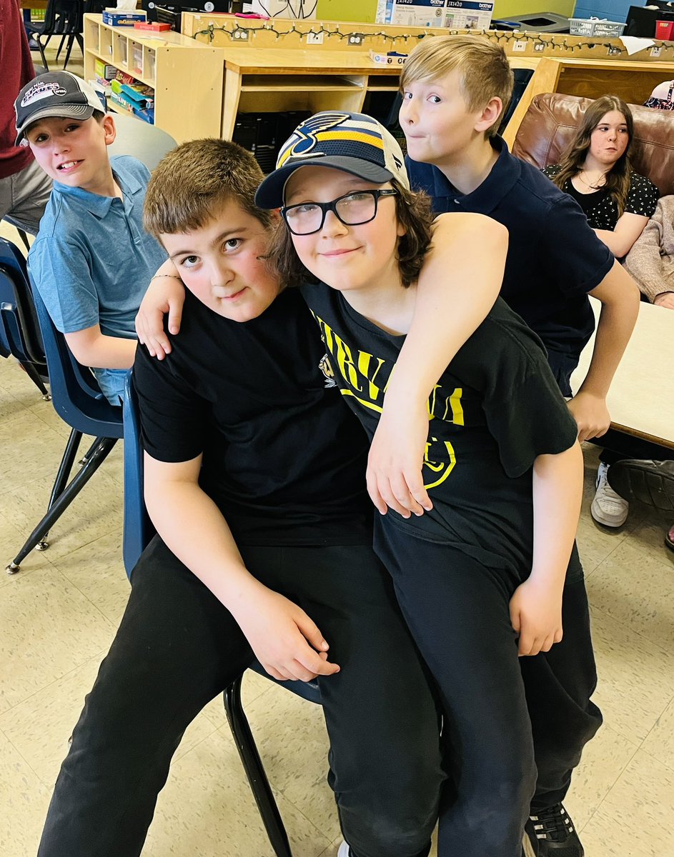 Melissa Connors tweet media