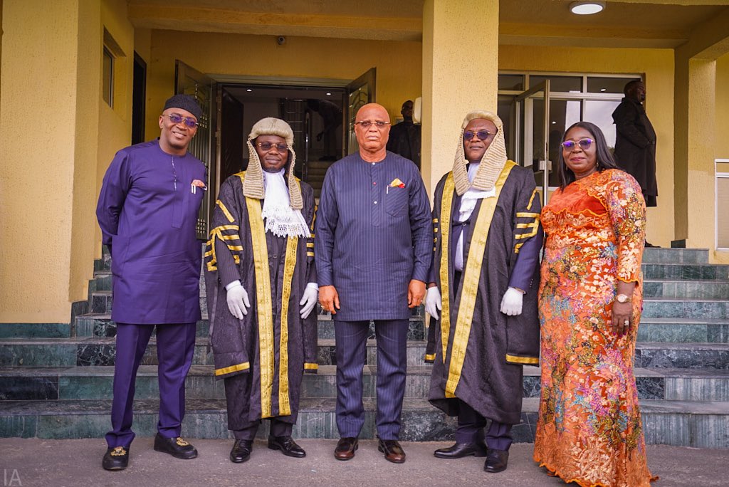 _PastorUmoEno's tweet photo. Congratulations to Rt. Hon. Udeme Otong on being elected the 13th Speaker of the Akwa Ibom State House of Assembly, representing Abak State Constituency. A well-deserved honor! Also, a big congratulations to Rt. Hon. KufreAbasi Edidem, elected as the Deputy Speaker from Itu State Constituency. Together, let's work towards the progress and prosperity of Akwa Ibom State.

I am confident that under your guidance, the House will thrive and serve the people of Akwa Ibom with diligence and integrity. As we embark on this new legislative journey together, I look forward to a fruitful partnership that will bring about meaningful development and prosperity to our beloved state. Congratulations once again to the Speaker and Deputy Speaker!