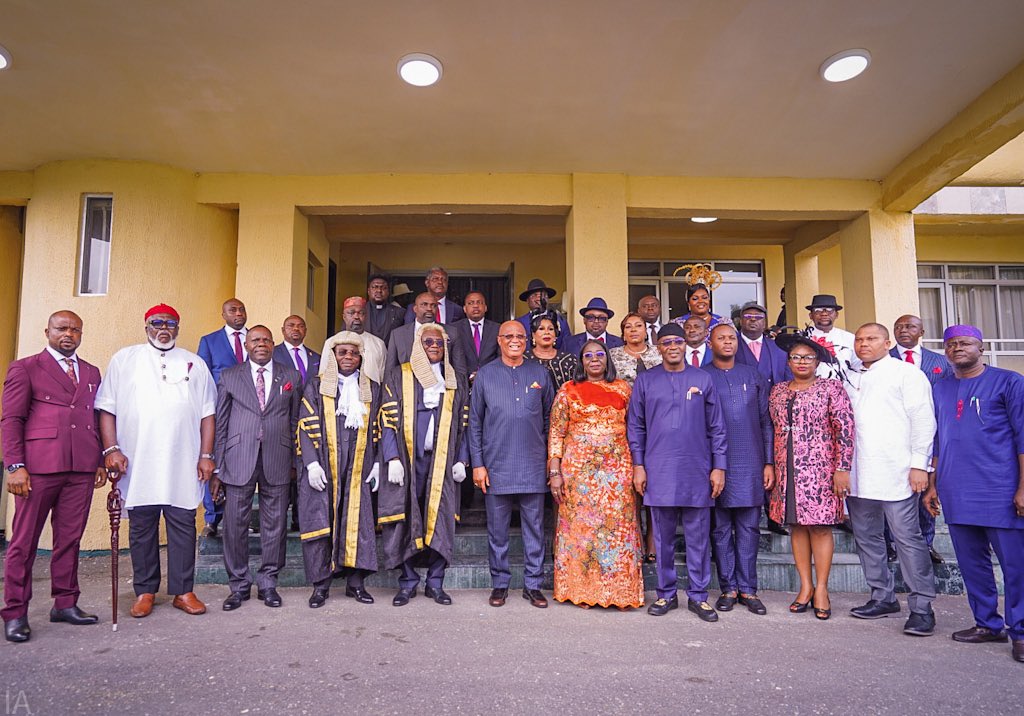 _PastorUmoEno's tweet photo. Congratulations to Rt. Hon. Udeme Otong on being elected the 13th Speaker of the Akwa Ibom State House of Assembly, representing Abak State Constituency. A well-deserved honor! Also, a big congratulations to Rt. Hon. KufreAbasi Edidem, elected as the Deputy Speaker from Itu State Constituency. Together, let's work towards the progress and prosperity of Akwa Ibom State.

I am confident that under your guidance, the House will thrive and serve the people of Akwa Ibom with diligence and integrity. As we embark on this new legislative journey together, I look forward to a fruitful partnership that will bring about meaningful development and prosperity to our beloved state. Congratulations once again to the Speaker and Deputy Speaker!