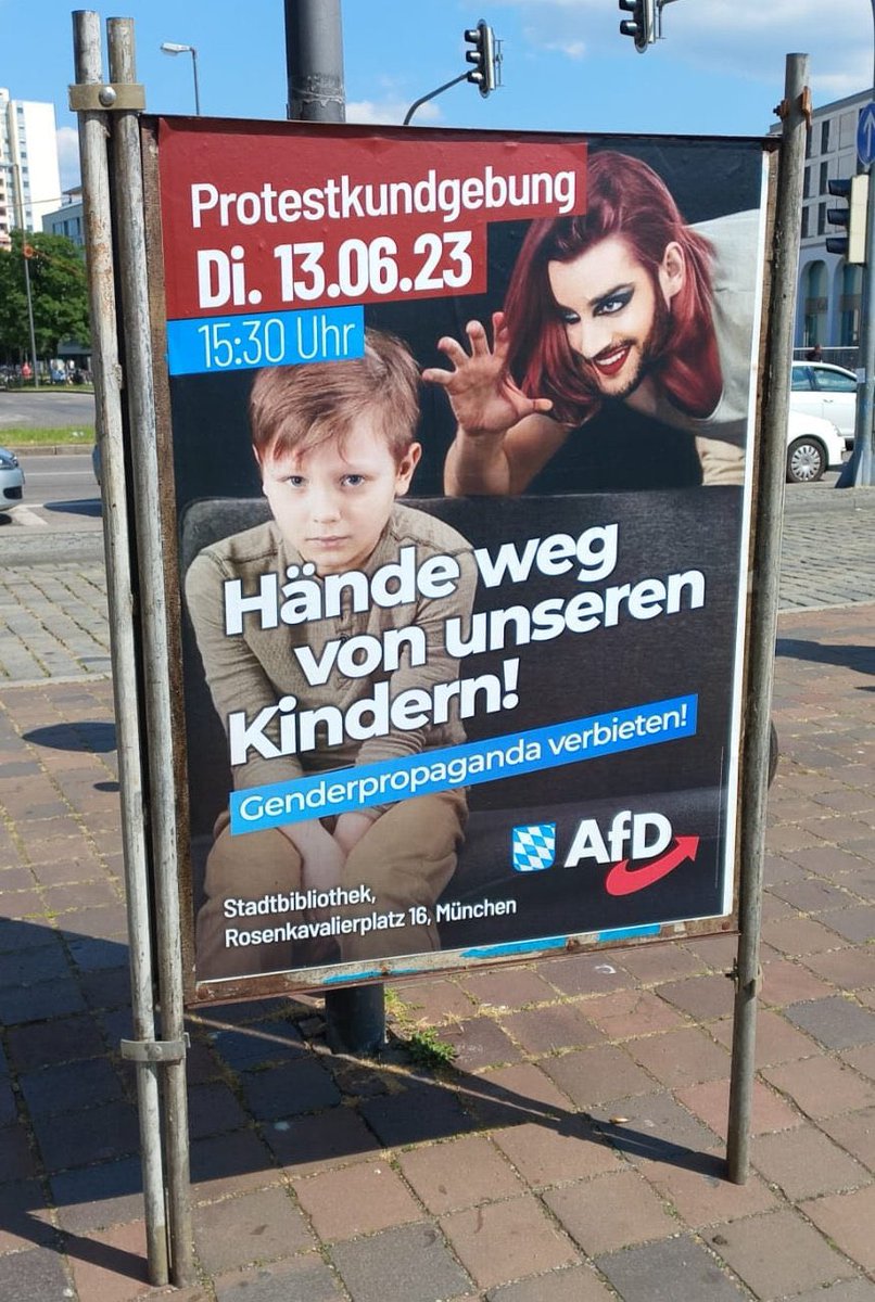 Die Münchner #AfD verbreitet offen #LGBTQ Hass in einem Stil in der man im Nationalsozialismus Juden dargestellt hat.

Es gibt keine Entschuldung diese Faschisten zu wählen.
#AfDwirkt
#Deutschlandabernormal?