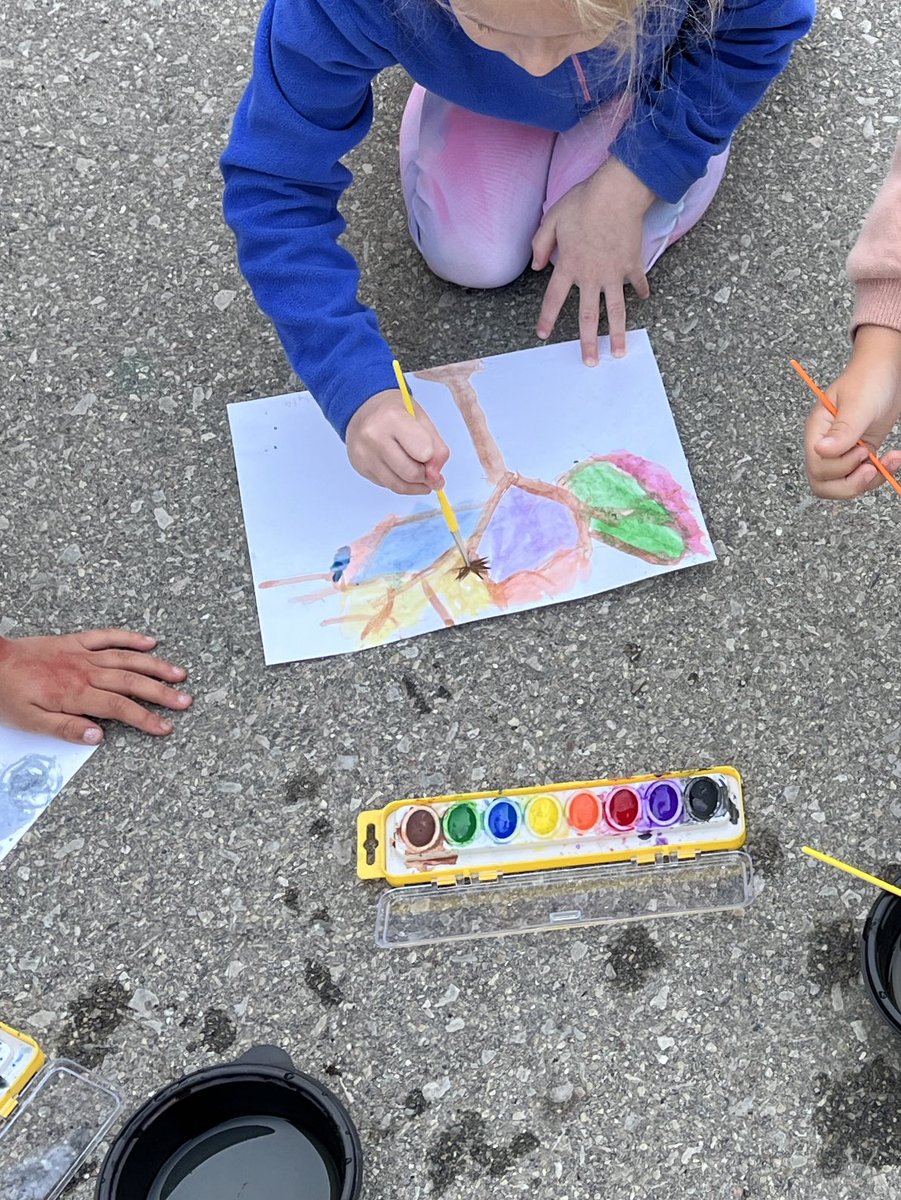 Today we read Do Trees have Mothers? and then painted beautiful pictures of trees. <a href="/louisearbourfi/">Louise Arbour FI</a> <a href="/TVDSBKinder/">TVDSBKindergarten</a>