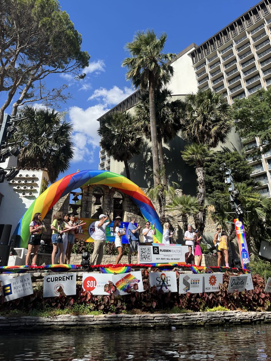 SocializeSanAntonio tweet media