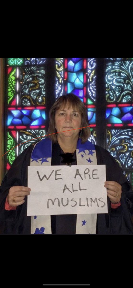 navessis's tweet photo. #EKD dieses hier würde ich direkt in ein #ShariaLand da kommt das Plakat möglicherweise noch gut an, ob das jedoch dort für Respekt und Toleranz sorgen würde? Don’t trink so…. Auf jeden Fall #unchristlich #notMuslim -#EKD #witzverein ekelhaft https://t.co/ANjzeRB1wd