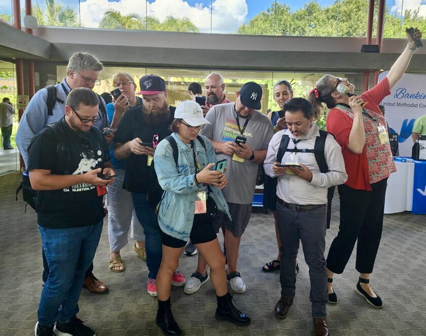 TheMattDailey's tweet photo. The #TwitterDistrict photo op is my favorite part of annual conference.

Love these goofballs! #flumc23 https://t.co/GaFarWuLD0