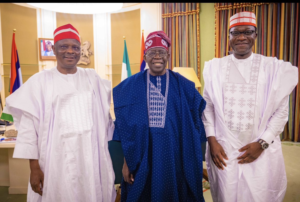 janmtum001's tweet photo. President Bola Ahmed Tinubu received in Audience, the Former Governor of Kano state and National Leader of the New Nigeria People's Party, Senator Rabiu Kwankwanso and Honorable @AbdulAbmJ at the Presidential Villa today https://t.co/Z4LDBXY9ra
