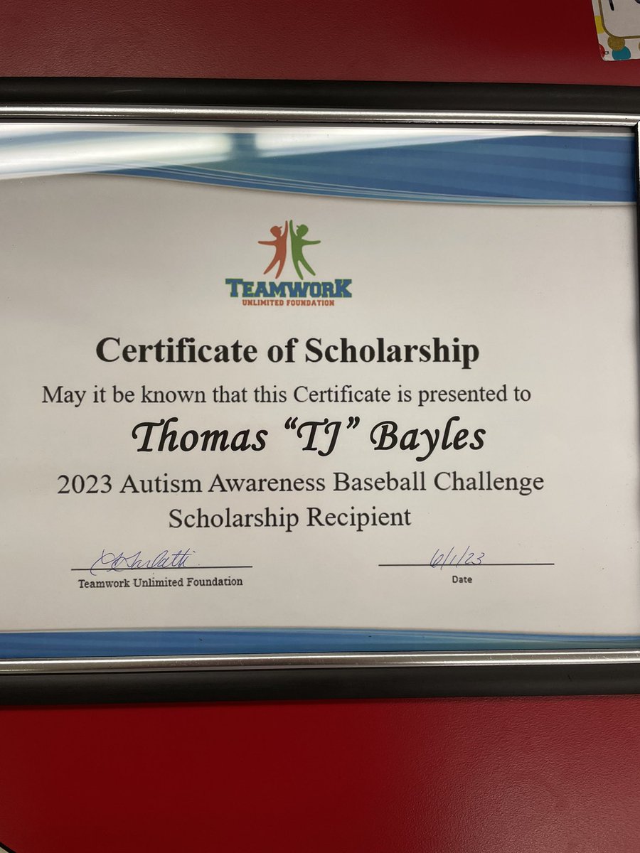 SkillsShs's tweet photo. “People will always remember how you made them feel.” Thank you @TjBayles for being one of the good guys! #choosetoinclude @teamworkunlimit @SomervilleHSNJ @VillePioneers @RockiesMG1 https://t.co/nNNVgfheDW