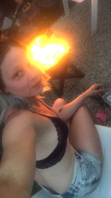 Enjoying my day and evening 😍❤️   https://t.co/0PPBNz2pnH https://t.co/JEi8HBKNfM https://t.co/PjqXL