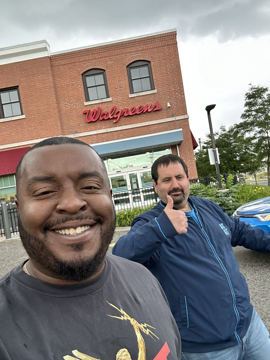Adam Valendra (@avalendrae301) on Twitter photo Fairfield Black Rock’s own Kerry and Nick getting out on the town talking about our $100 Signature Port Offer! Some good leads and and events incoming! Nice job guys! <a href="/D_Zargos/">Dan Zargos</a> <a href="/firas_smadi/">Firas Smadi</a> <a href="/emilywiper/">Emily Wiper</a> <a href="/TheRealOurNE/">#OurNE</a> #wiNEverything Fairfield Black Rock’s own Kerry and Nick getting out on the town talking about our $100 Signature Port Offer! Some good leads and and events incoming! Nice job guys! <a href="/D_Zargos/">Dan Zargos</a> <a href="/firas_smadi/">Firas Smadi</a> <a href="/emilywiper/">Emily Wiper</a> <a href="/TheRealOurNE/">#OurNE</a> #wiNEverything