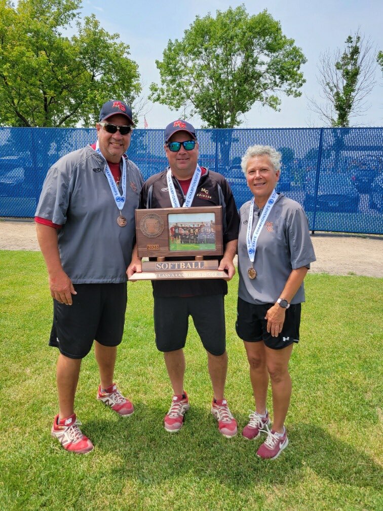 Thank you @MausKurt & @pjhennen the Program is so 🍀 to have you a part of it!!! #CrimsonFamily #WeAreCrimson @MGActivities