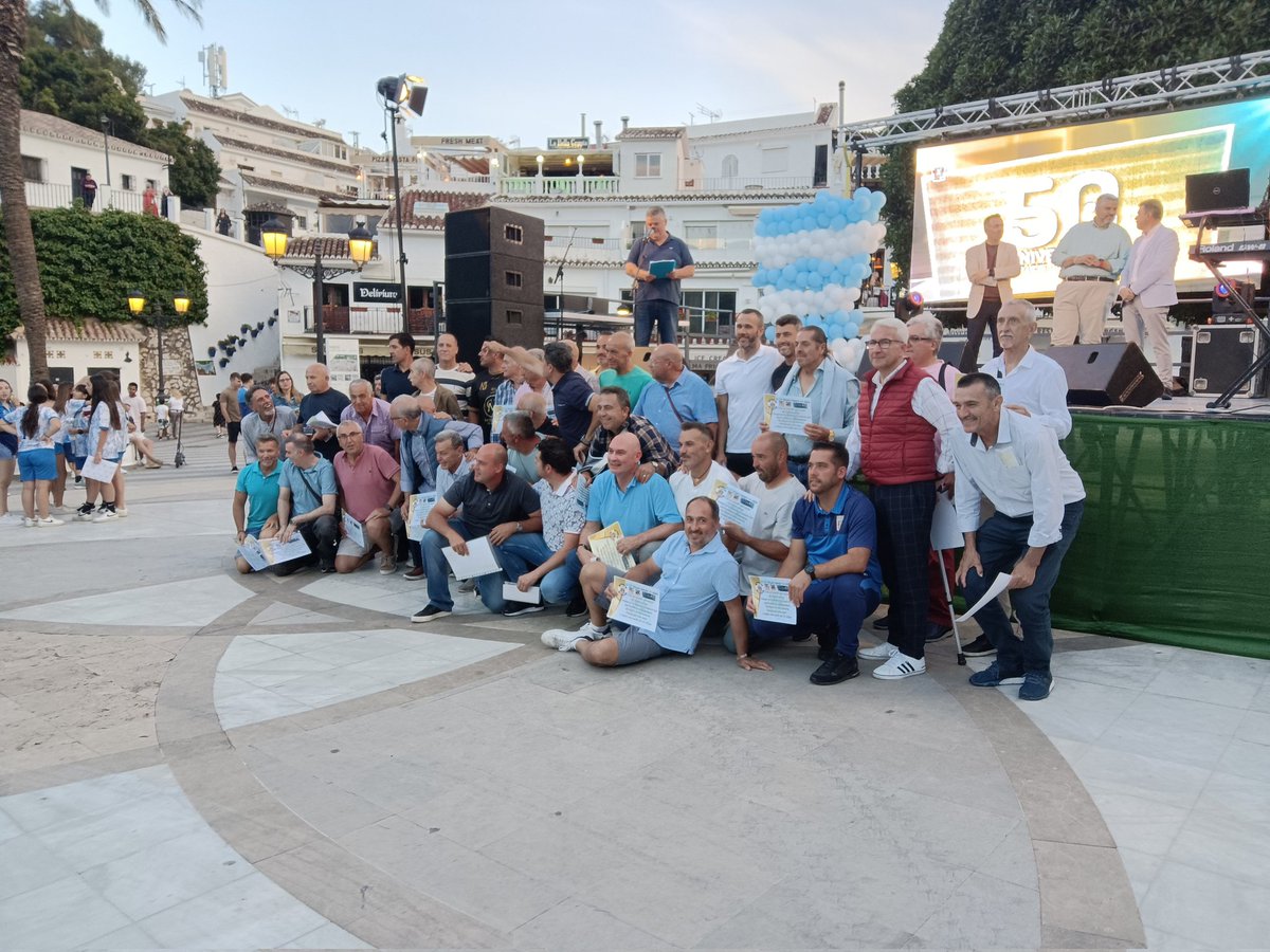 Historia viva del deporte mijeño. Historia del <a href="/cdmijas/">Club Deportivo Mijas</a> en su 50 aniversario