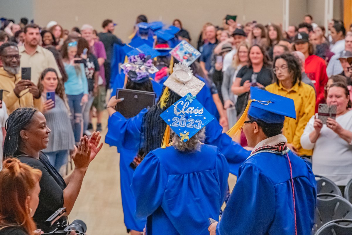 POIC_RAHS's tweet image. 🎓❤️ Tears of joy were shed, and laughter bubbled at the Rosemary Anderson High School Graduation ceremony. Friends, families, and POIC + RAHS staff and faculty all celebrated these graduates who worked hard to get to this moment. Congratulations to the #ClassOf2023!