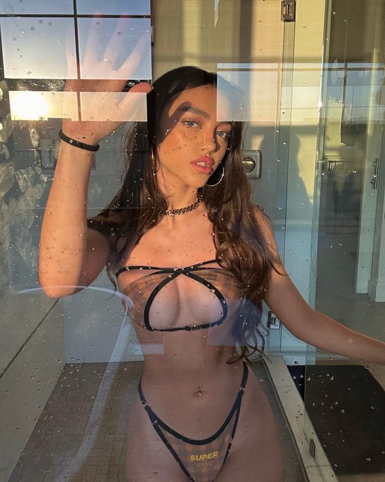 slippery when wet https://t.co/pZRAPaOSQz