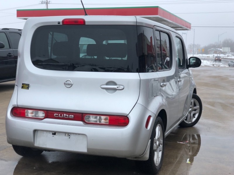 Nissan Cube review @ma3route is.gd/b8OIij #Carreview