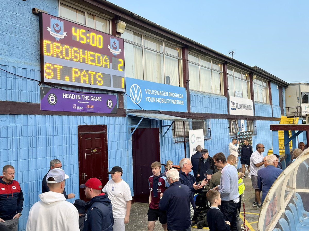 A good week for teams in claret and blue… #WeAreDrogs #OurTownOurClub #TheGreatestLeagueInTheWorld