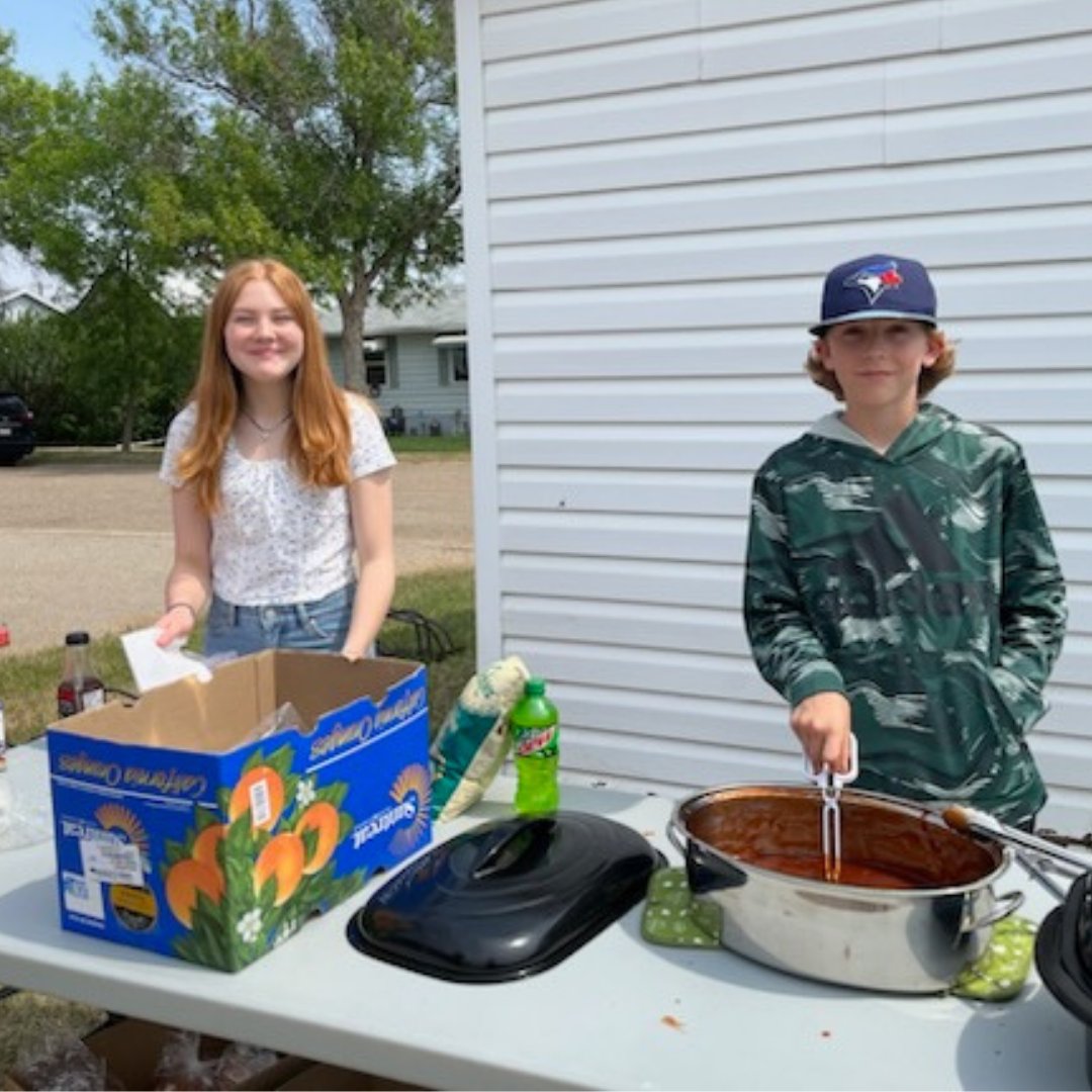 MorrinSWAT's tweet image. A few more photos from today's Summer Send-Off BBQ!

#SWAT #wellness #schoolculture #feelslikesummer
@MorrinProud @plrd25