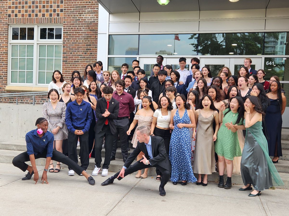 PrincipalWCHS tweet media