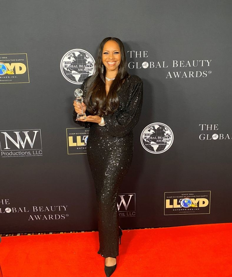 Congrats to Raquel Riley Thomas '88 on winning Best Entrepreneur at The Global Beauty Awards 2023. She a trailblazing Entrepreneur, Veteran (Captain, U.S. Army), and Humanitarian. 

Way to go Raquel!
#onehampton #alumnispotlight
