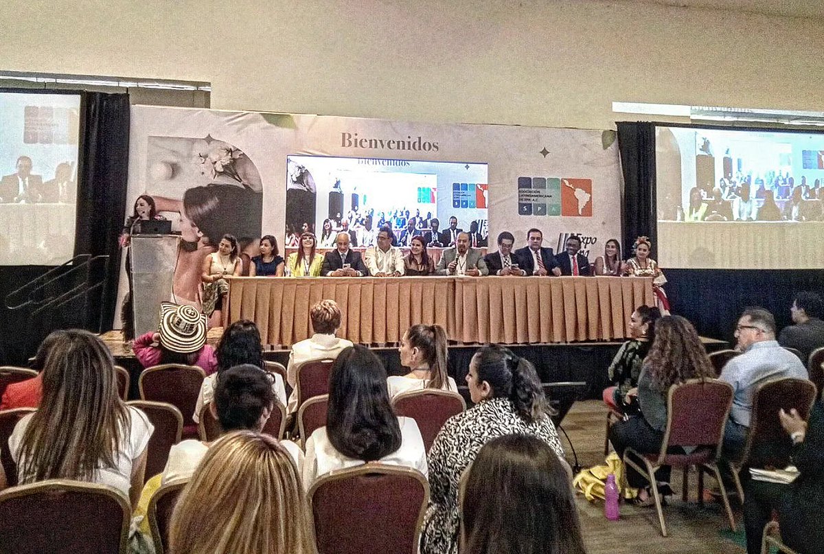SECTUR_mx's tweet photo. Participamos en el evento inaugural del "Congreso LATAM de Spa & Wellness" organizado por la Asociación Latinoamericana de SPA, a través de la DGPyCT, encargada del programa #ACTURMEX donde se encuentra registrada esta y otras acciones de capacitación.
🔗https://t.co/EQs6Bo1dBx https://t.co/cpNCK86aGc