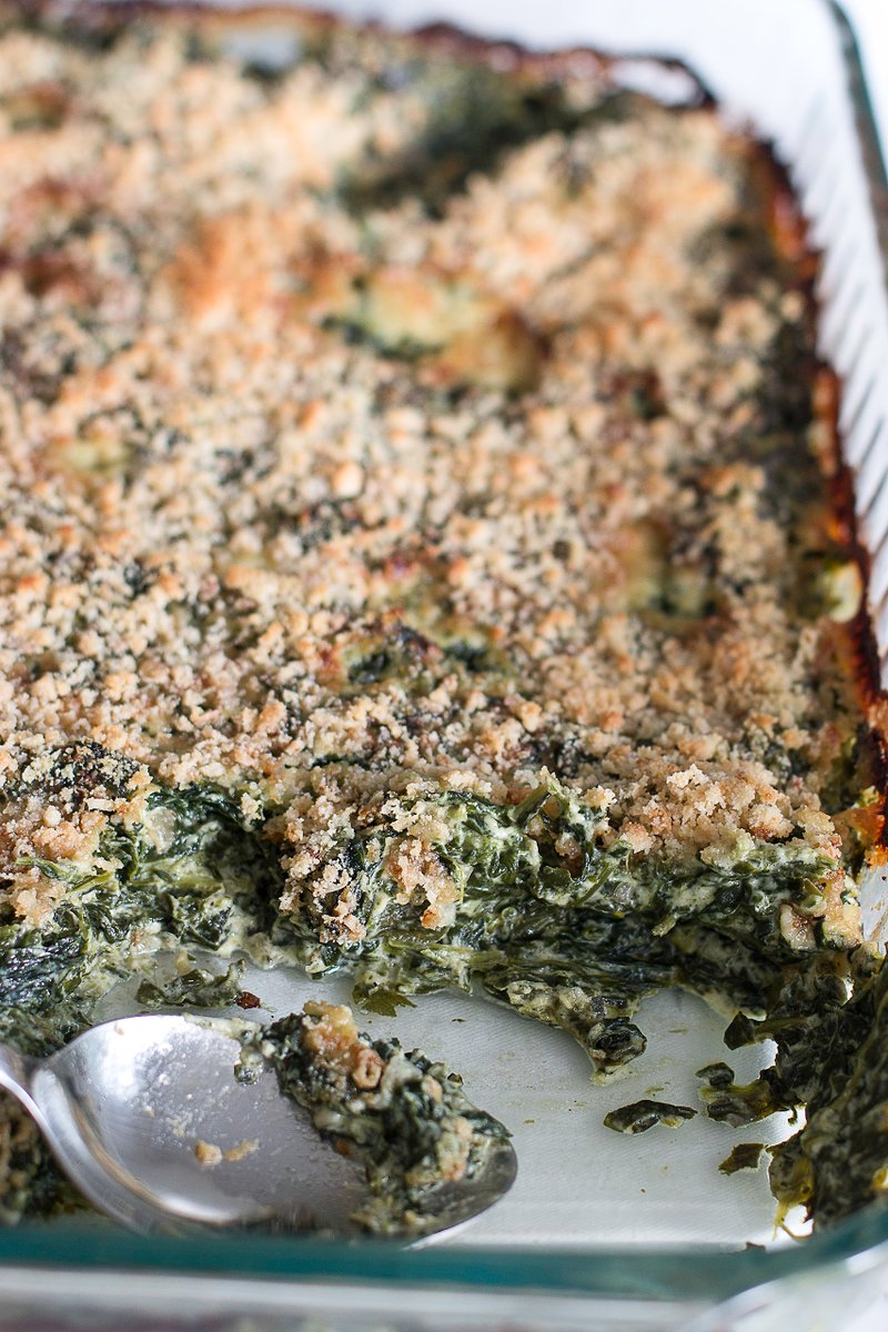 Regular creamed spinach recipes fill the dish with flour. Not this one! Make Creamed Spinach annavocino.com/creamed-spinac… #GlutenFree #GrainFree