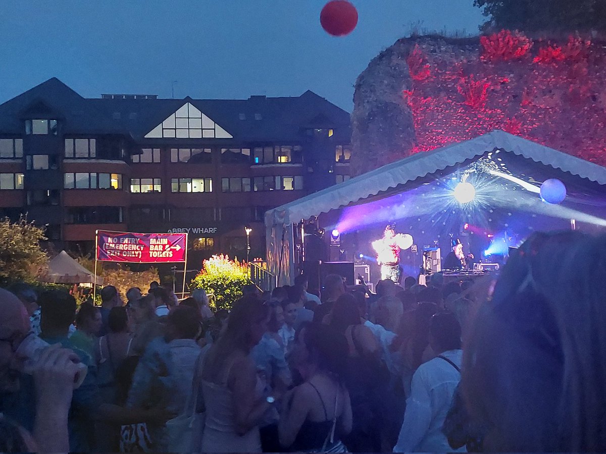 Rachel 🐟❤️🇺🇦🌻 Slava Ukraini tweet media