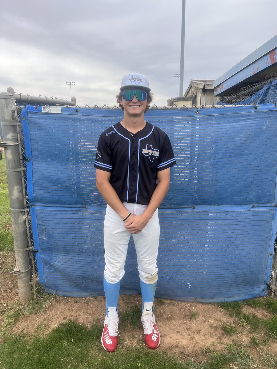 FiveToolTexas's tweet photo. #WTXSatelliteSeries F: @PTG_Baseball Royals Black 12, Canes West Texas Mulherin 4
PoG: @leviwalker806 2-4, 2B, RBI, R
Pitcher: Charles Brown 3 IP, H, 3K, 0 ER ￼ ￼ https://t.co/zHeXakLB7Q