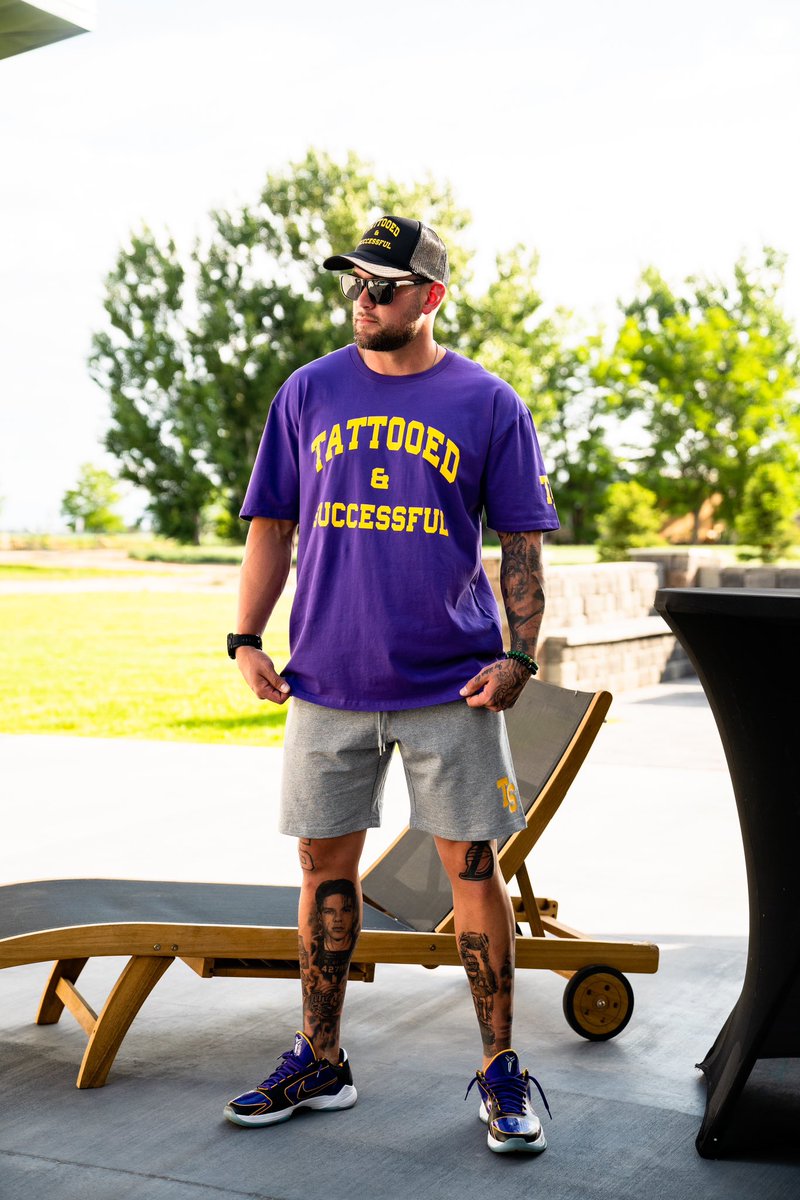 zachjpete's tweet photo. Don’t wait for the weekend! 

Drops 6.16.23

80+ items

Colors on colors

What would you wear to catch a vibe on the weekend 👏🔥

#TattooedandSuccessful
#StyleforLife
#TattooedApparel https://t.co/FH1JvgMHEc